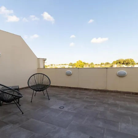 Penthouse With 3 Bedroom