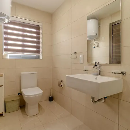 Penthouse With 3 Bedroom Daire *