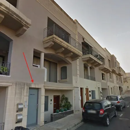 Apartment Penthouse 6 With 3 Bedroom Luqa